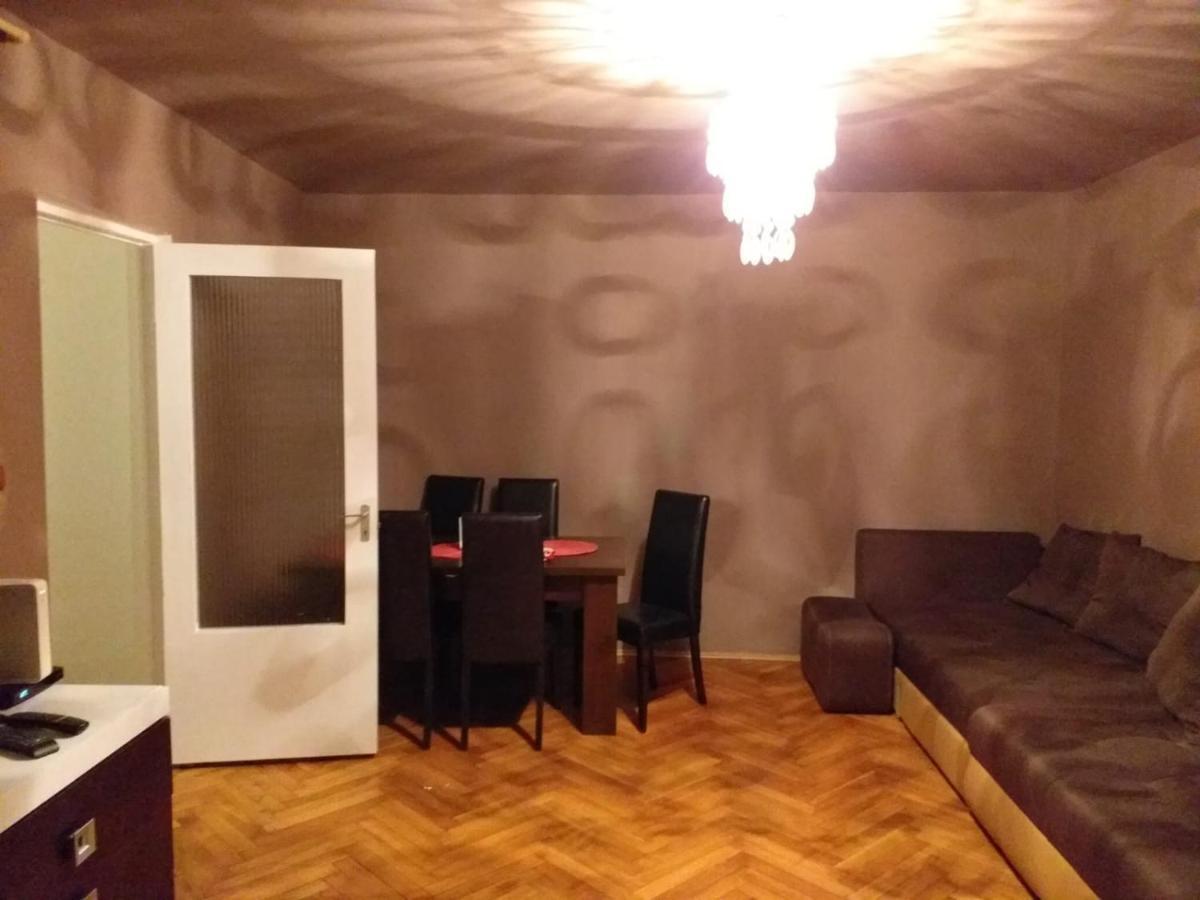 Apartament 3 Camere Alba Iulia Exteriör bild